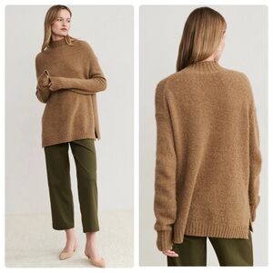 Jenni Kayne Alpaca Mockneck Pullover Sweater Tan
Size XXL
